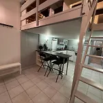 Au Pied Des Halles - 46M2 En Centre Ville - 1 Chambre Et 1 Mezzanine - Tout Confort